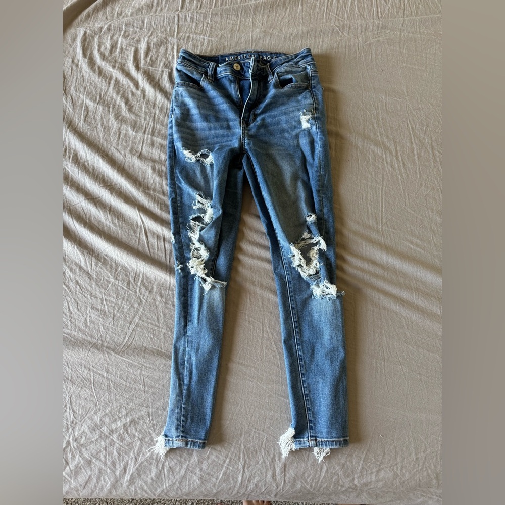 American Eagle Outfitters Blue Distressed Skinny Jeans